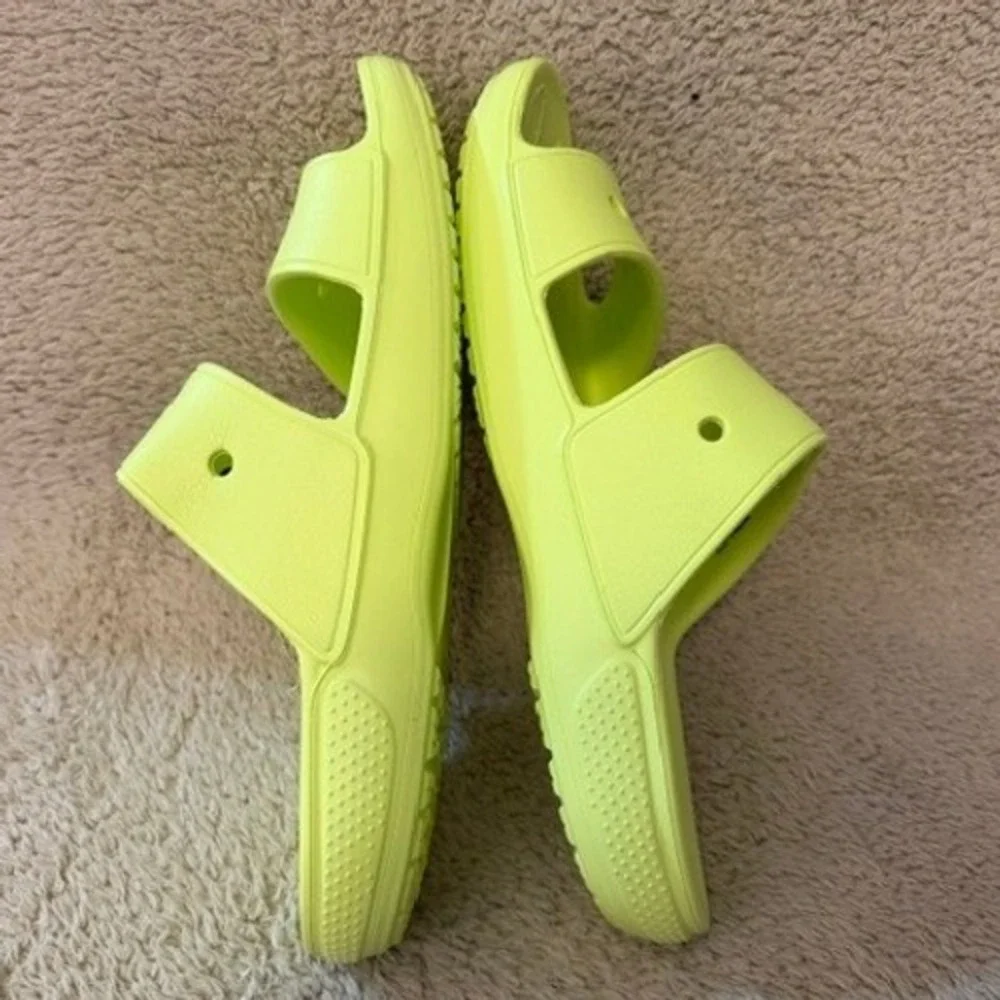 Crocs Classic Sandal Mens 13 Neon Lime Green Two Strap Slide Foam Shoes 206761